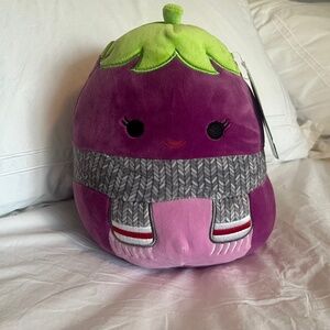 Squishmallows 11-inch Glena Holiday Edition